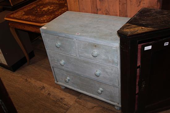 Pine painted chest of drawers